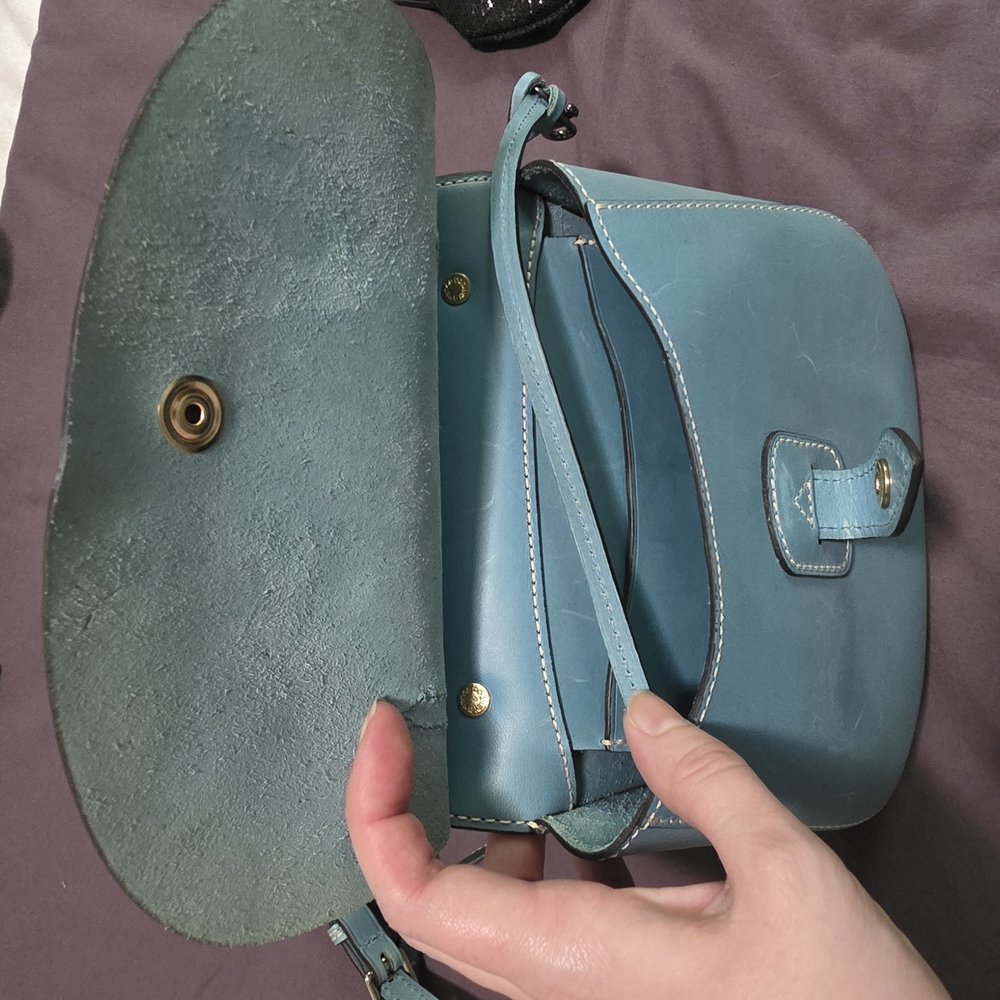 Doondy & Bourke Marshalls Aqua Real Leather Blue Crossbody Bag - Picture 2 of 3